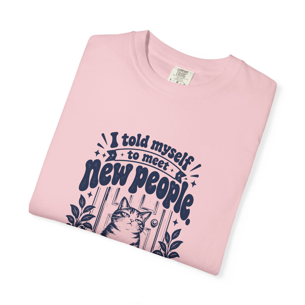 Meet New People – Funny Social Battery T-Shirt – Bad Advice Club product mockup